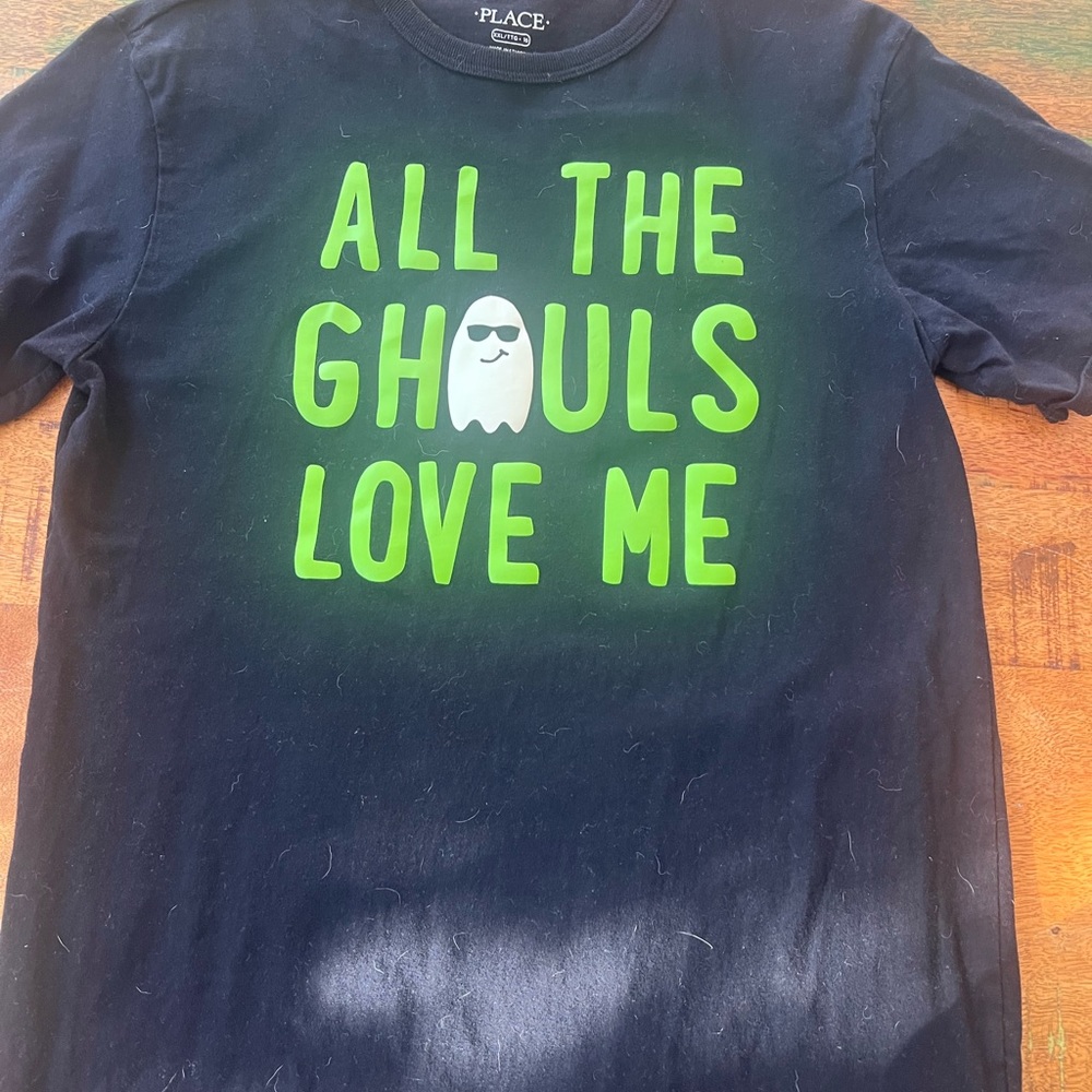 The Childrens Place Black "All The Ghouls Love Me" Graphic Tee (glows) size xxl